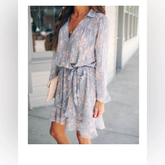 VICI Ruffle Dress Size Large - Picture 1 of 7